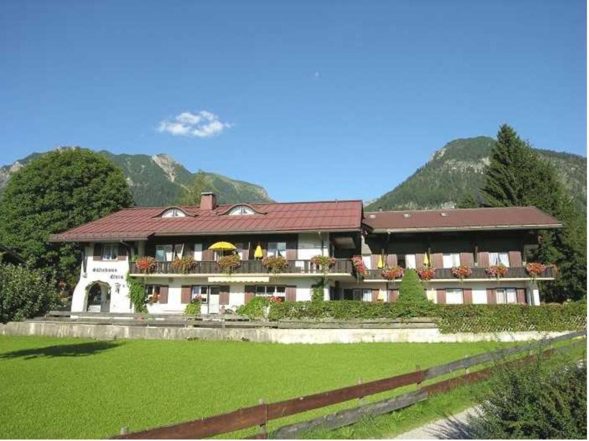 Gaestehaus Elvia Oberstdorf Exterior photo